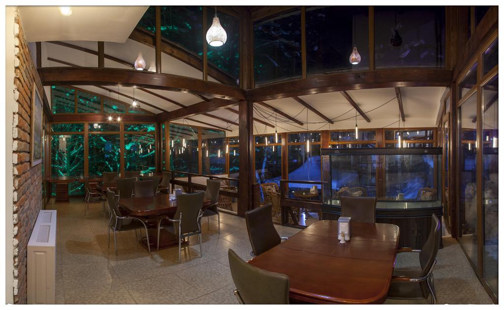 Hotel Victoria Bakuriani Kültér fotó